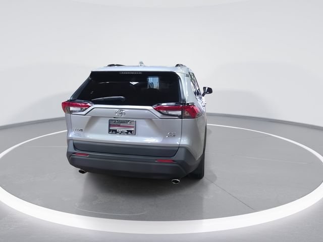 Used 2019 Toyota RAV4 XLE w/ All Weather Liner Package AWD/4WD image 7