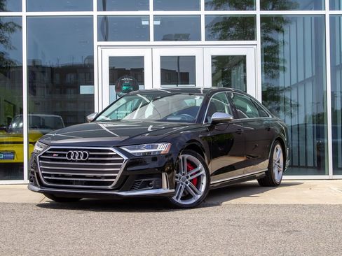 Used 2020 Audi S8 L AWD/4WD image 1