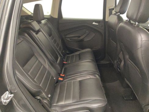 Used 2018 Ford Escape Titanium AWD/4WD image 19