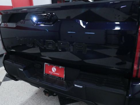 Used 2024 Toyota Tundra Limited AWD/4WD image 30