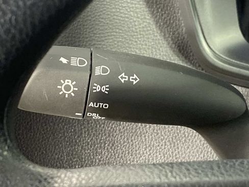 Used 2026 Toyota Corolla LE FWD image 17