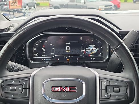 Used 2024 GMC Sierra 3500 SLE AWD/4WD image 11