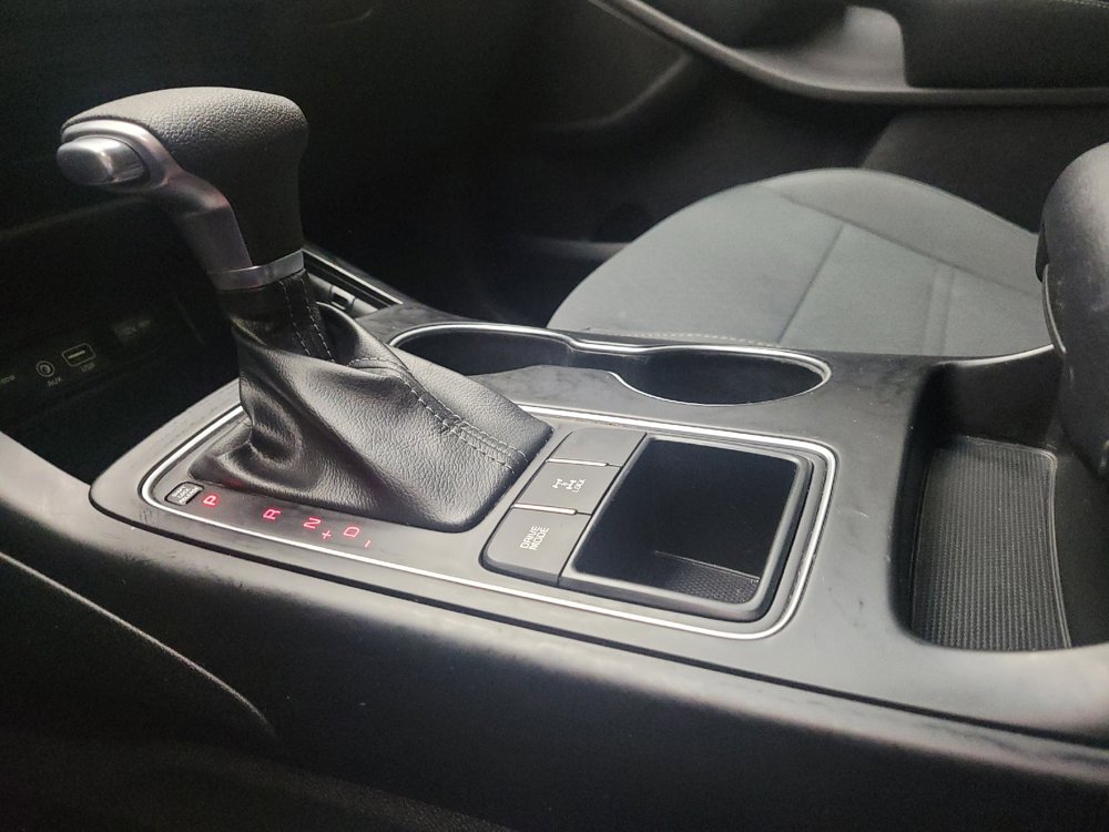 Used 2019 Kia Sorento AWD image 26