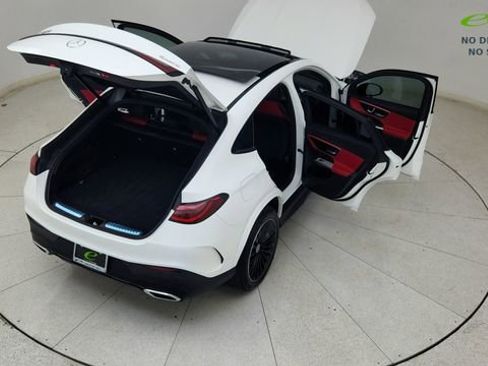 Used 2025 Mercedes-Benz GLC 300 4MATIC image 92