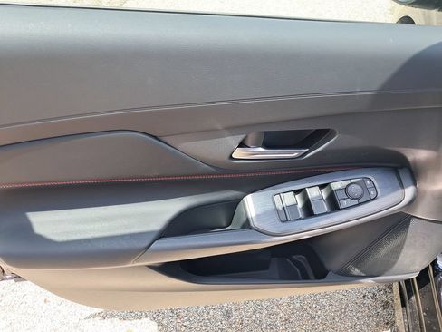 New 2026 Nissan Sentra SR w/ Floor Mat Package FWD image 11