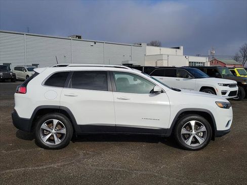 Used 2020 Jeep Cherokee Limited image 7