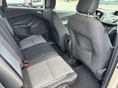 Used 2018 Ford Escape SE AWD/4WD image 16