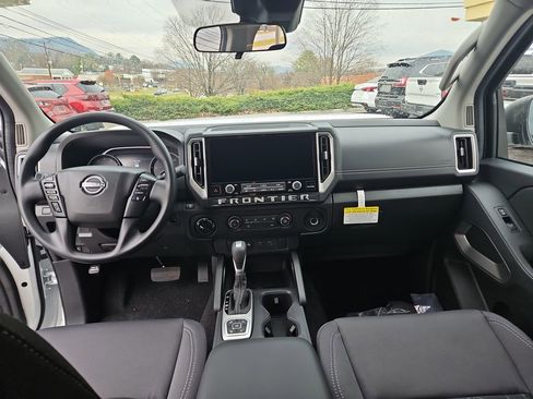 New 2026 Nissan Frontier SV image 12