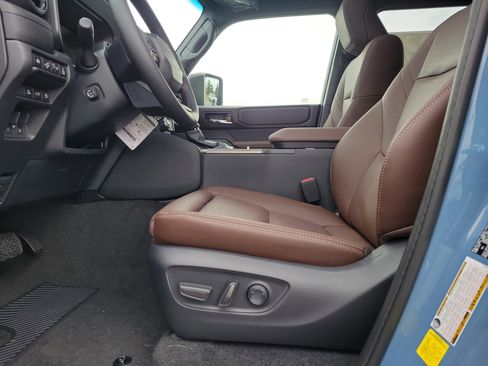 New 2026 Toyota Land Cruiser image 16