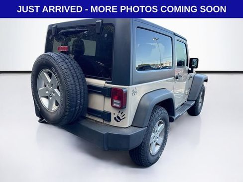 Used 2016 Jeep Wrangler Sport w/ Quick Order Package 24S AWD/4WD image 8