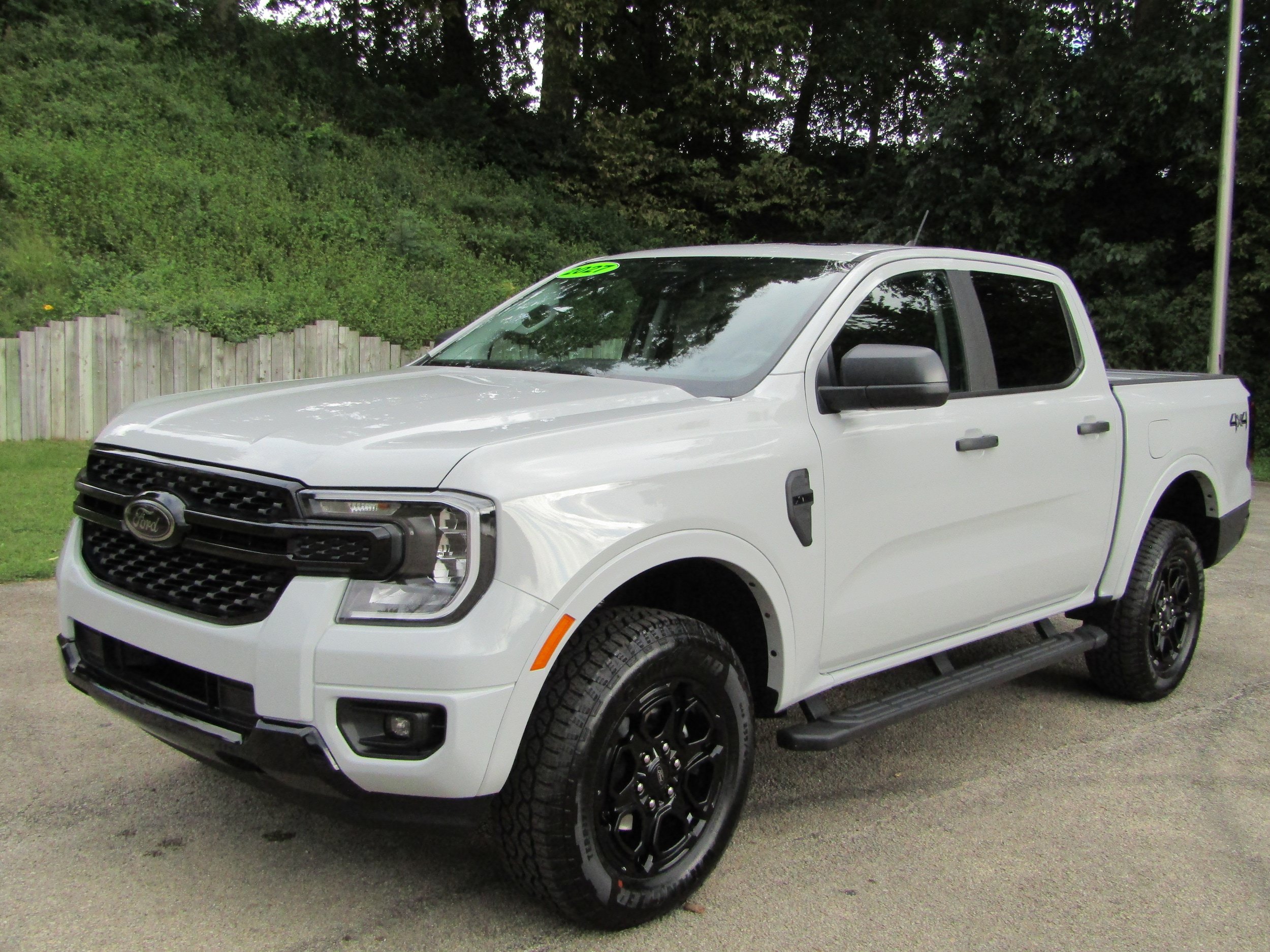 New 2026 Ford Ranger XLT w/ Equipment Group 301A High AWD/4WD image 8