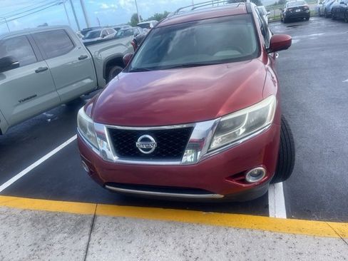 Used 2014 Nissan Pathfinder Platinum w/ Platinum Premium Package image 4