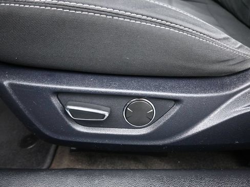 Used 2018 Ford Mustang Coupe w/ Equipment Group 101A RWD image 12
