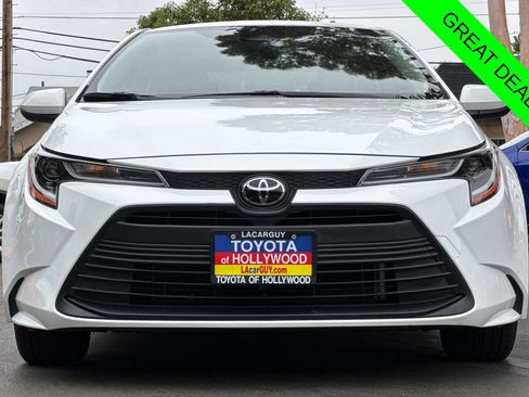 Certified 2023 Toyota Corolla LE w/ Carpet Mat Package (TMS) FWD image 9