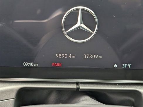 Used 2022 Mercedes-Benz C 300 Sedan image 14