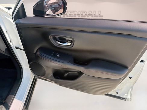 Used 2024 Honda HR-V Sport image 30