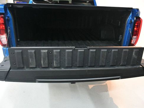 Used 2022 GMC Sierra 1500 Elevation image 19