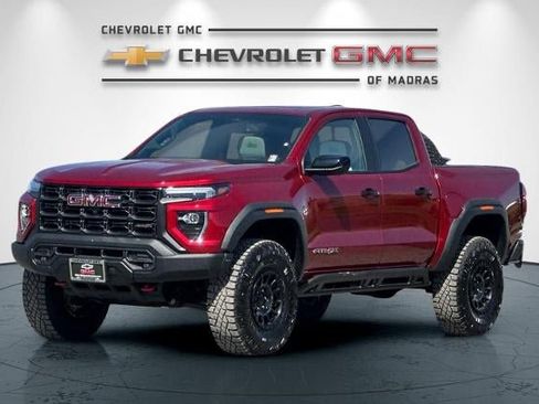 New 2025 GMC Canyon AT4 w/ AT4X AEV Edition image 7