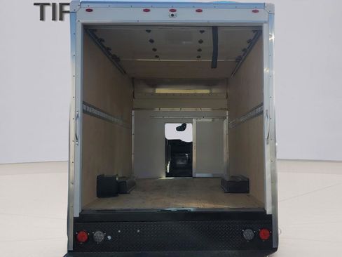 New 2026 Ford E-350 and Econoline 350 Super Duty w/ Power Equipment Group image 8