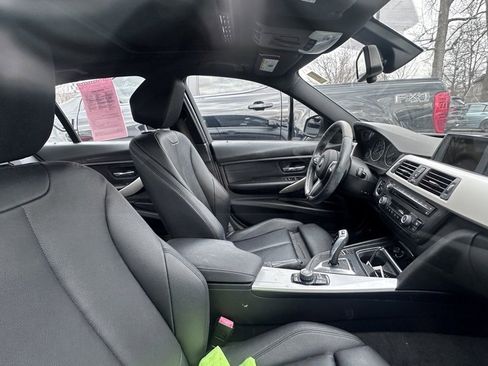 Used 2015 BMW 320i Sedan image 5