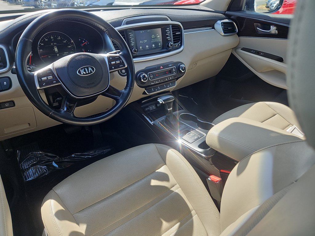 Used 2020 Kia Sorento EX AWD/4WD image 11