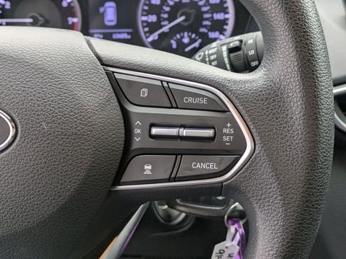 Used 2019 Hyundai Santa Fe SE image 19