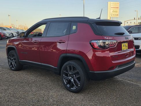 New 2026 Jeep Compass Limited image 4