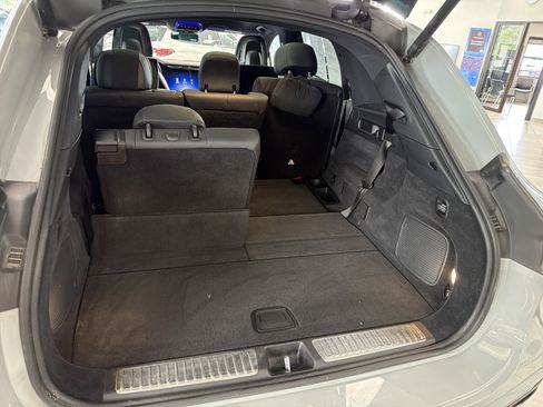 Used 2023 Mercedes-Benz EQS 580 4MATIC SUV image 29