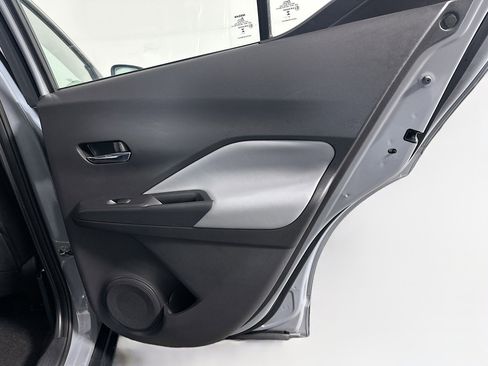 Used 2024 Nissan Kicks SR w/ SR Premium Package image 30