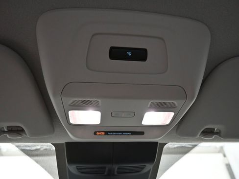 New 2025 Ford Transit 150 Low Roof image 33