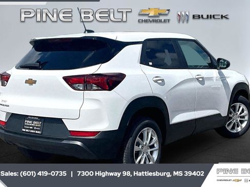New 2026 Chevrolet TrailBlazer LS w/ LS Convenience Package FWD image 11