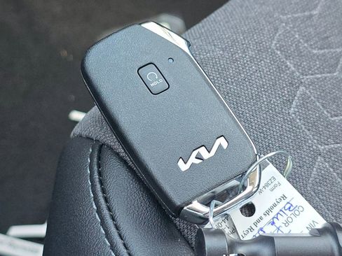 Used 2026 Kia Seltos S image 30