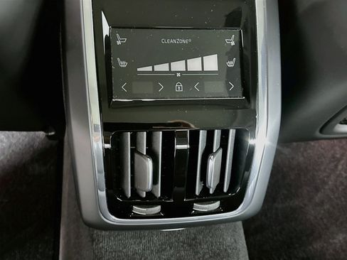 Used 2025 Volvo S90 B6 Ultra w/ Lounge Package AWD/4WD image 28