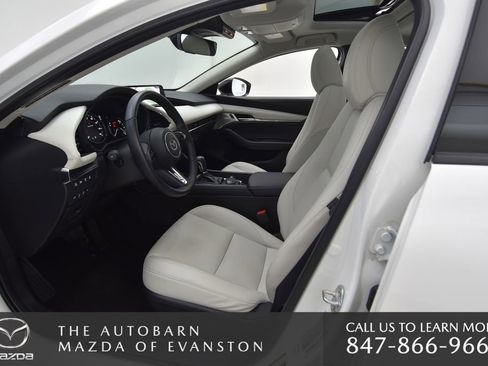 Certified 2025 MAZDA MAZDA3 2.5 Turbo Sedan w/Premium Plus image 22