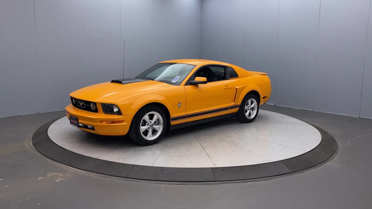 Used 2008 Ford Mustang Coupe RWD image 9
