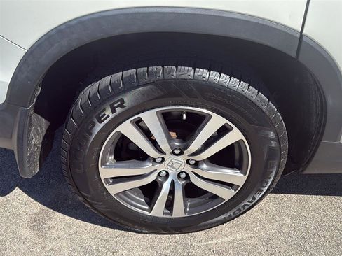 Used 2018 Honda Pilot EX-L image 16