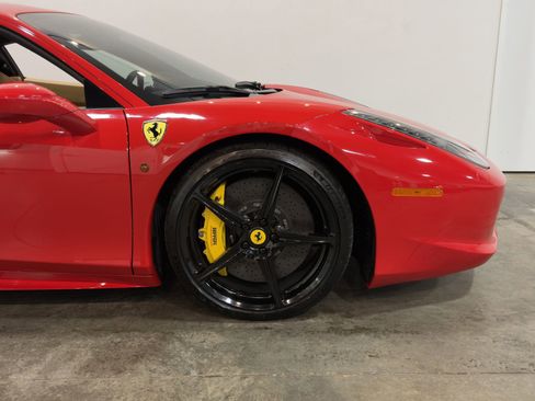 Used 2011 Ferrari 458 Italia Coupe image 21