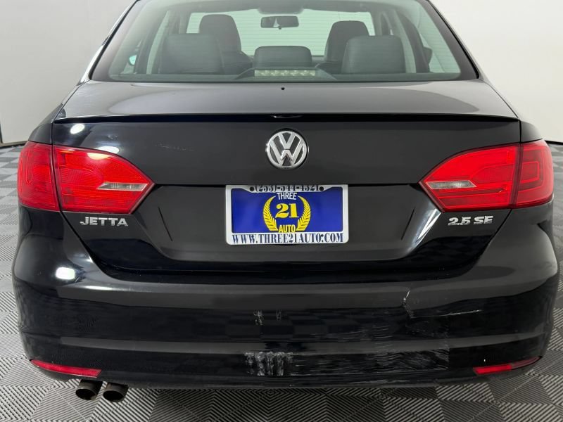Used 2012 Volkswagen Jetta SE FWD image 69