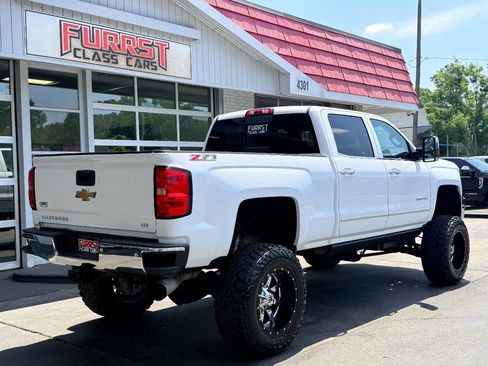 Used 2015 Chevrolet Silverado 2500 LTZ w/ Duramax Plus Package AWD/4WD image 3