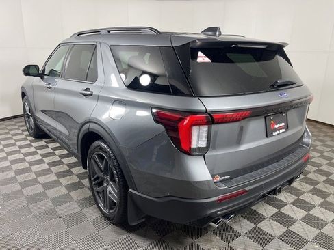 Certified 2025 Ford Explorer ST w/ Sun And Sound Package image 5