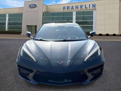 Used 2021 Chevrolet Corvette Stingray Preferred Cpe w/ Engine Appearance Package RWD image 2