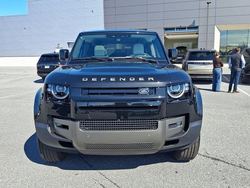 New 2026 Land Rover Defender 110 S image 6