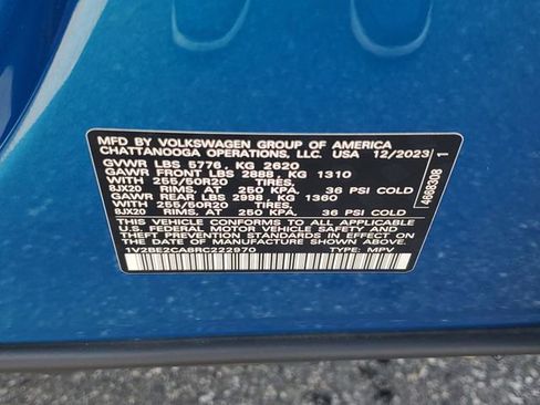 Certified 2024 Volkswagen Atlas Cross Sport SEL AWD/4WD image 32