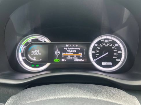 Used 2018 Kia Niro LX FWD image 10