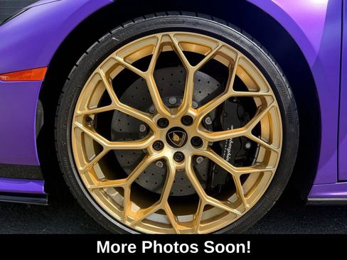 Used 2024 Lamborghini Huracan Tecnica RWD image 4