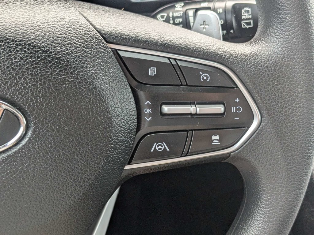 Used 2021 Hyundai Santa Fe SEL FWD image 32