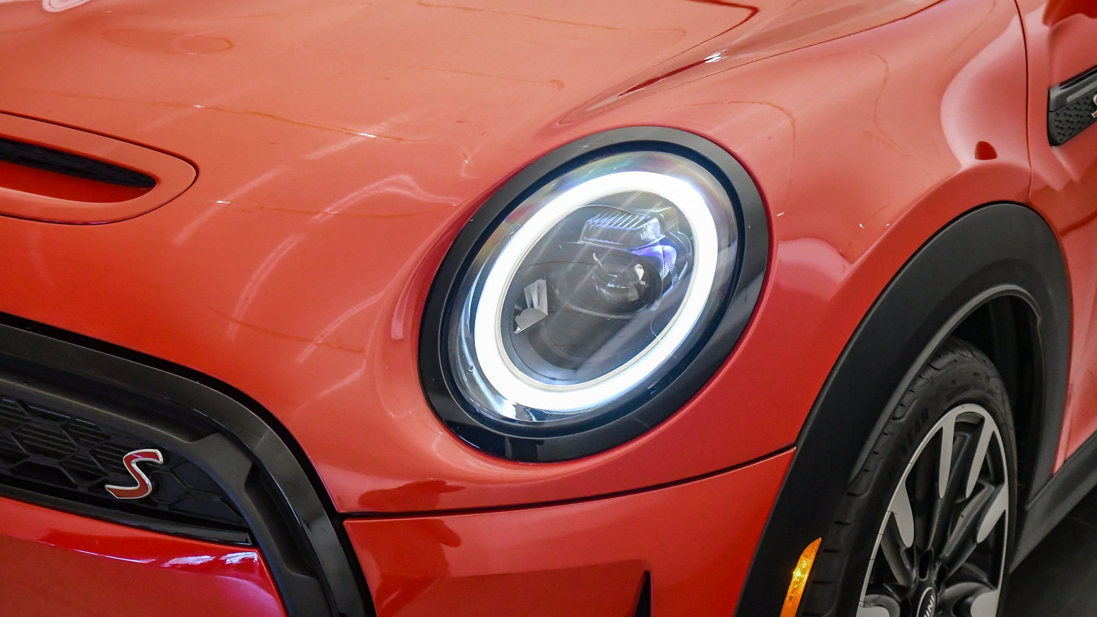 Used 2024 MINI Cooper S FWD image 8