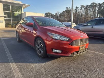 Used 2018 Ford Focus SE w/ SE Appearance Package