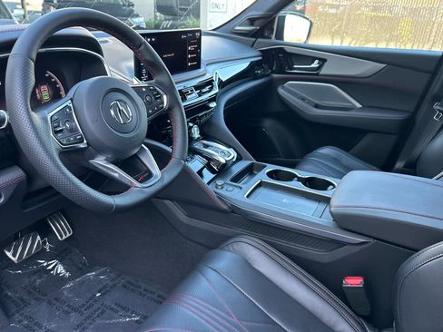New 2026 Acura MDX A-Spec image 7