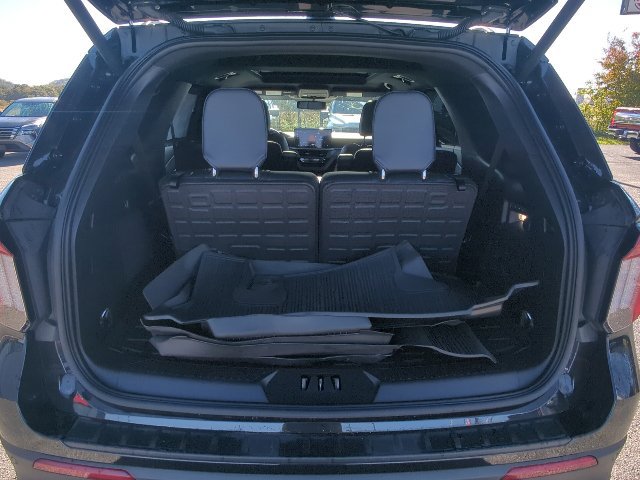 Used 2025 Ford Explorer ST w/ Sun And Sound Package AWD/4WD image 38